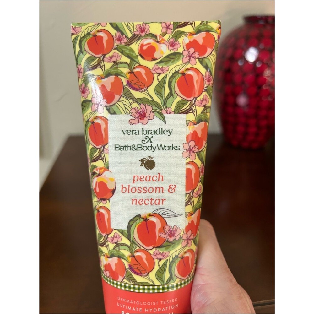 Vera Bradley x Bath & Body Works Peach Blossom & Nectar Hydration Body Cream - Picture 2 of 12